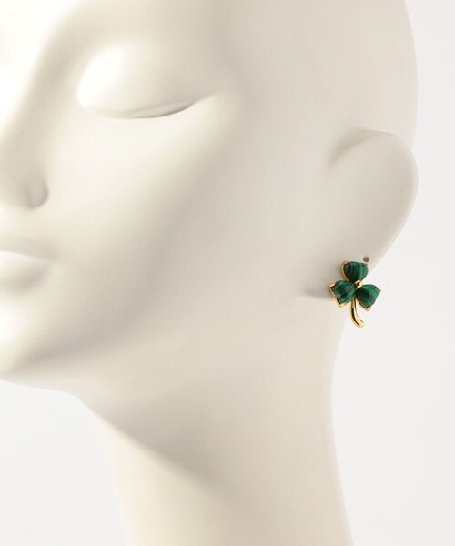Lele Sadoughi(レレサドイ)の「LELE SADOUGHI LUCKY CLOVER STUD ピアス(ピアス(両耳用)・レディース・グリーン系その他・FREE)」の5枚目の写真