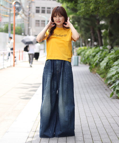 Carhartt（カーハート）の「CARHARTTカーハートダブルアイピー/ S/S CHAINED T-SHIRT（Tシャツ/カットソー・レディース・ブラック/イエロー・X-SMALL）」の7枚目の写真