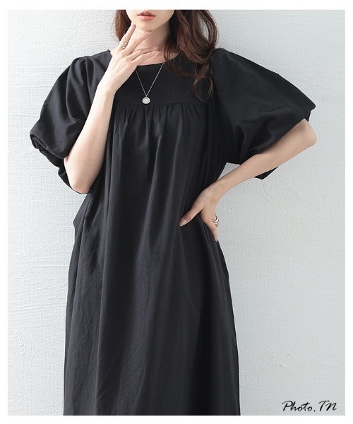 Sawa a la mode(サワアラモード)の「ボリューム袖コットンワンピース(ワンピース・レディース・ブルー/ブラック・FREE)」の4枚目の写真