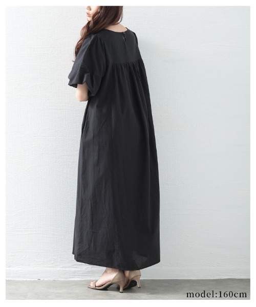 Sawa a la mode(サワアラモード)の「ボリューム袖コットンワンピース(ワンピース・レディース・ブルー/ブラック・FREE)」の10枚目の写真
