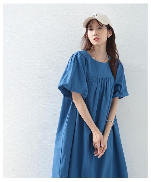 Sawa a la mode(サワアラモード)の「ボリューム袖コットンワンピース(ワンピース・レディース・ブルー/ブラック・FREE)」の13枚目の写真