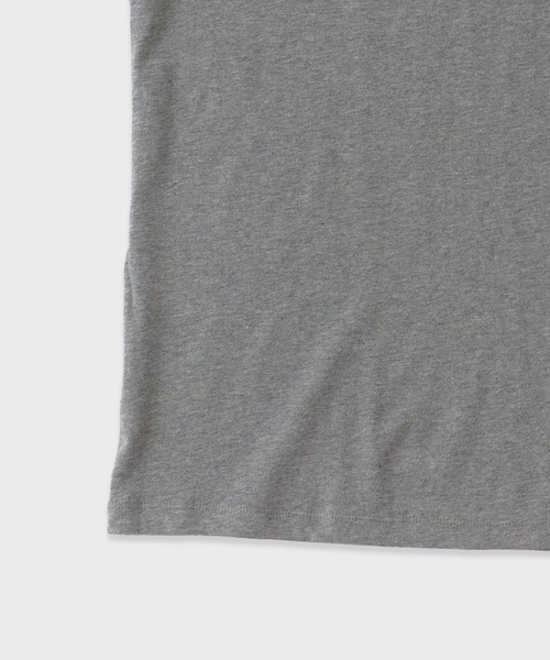 FOG ESSENTIALS(エフオージーエッセンシャルズ)の「FOG ESSENTIALS/エッセンシャルズ 1POINT LOGO SS TEE Tシャツ(Tシャツ/カットソー・メンズ・グレー・M/S/XL/L)」の5枚目の写真