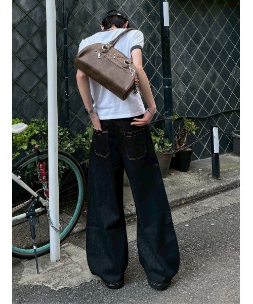 デニム・ジーパン HUECLOSET stitch denim Pants SEQUENZ（シークエンズ）】sqnz washed curve denim pants