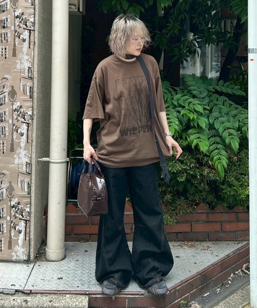 Chikashitsu +（チカシツプラス）の「【Chikashitsu +】lilting stitch curve denim pants / 【チカシツプラス】リルティングステッチカーブデニムパンツ（デニムパンツ・メンズ・ブラック・L/S/M）」の20枚目の写真