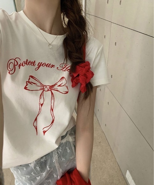 kirakiraShop(キラキラショップ)の「リボン プリント Tシャツ 半袖(Tシャツ/カットソー・レディース・ブラック/ホワイト・M/L)」の3枚目の写真