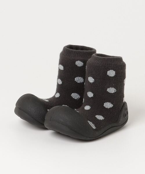 Attipas(アティパス)の「ATTIPAS DOT DOT アティパス ドット ドット ベビーシューズ(ベビーシューズ/ベビーソックス・キッズ・ブラック系1・3.5)」の11枚目の写真