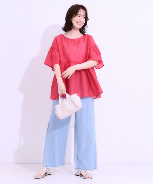 Cutie Blonde(キューティーブロンド)の「【S-LL】ふわっと揺れる ペプラムデザインブラウス(シャツ/ブラウス・レディース・ピンク系/ライトイエロー系/ブラック・04/03/02/01)」の11枚目の写真