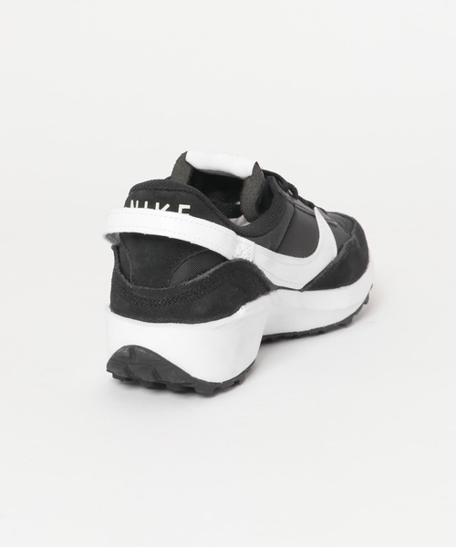 URBAN RESEARCH ROSSO WOMEN（アーバンリサーチ　ロッソ）の「NIKE　ナイキワッフルデビュー（スニーカー・レディース・ブラック系その他・24/23.5）」の5枚目の写真