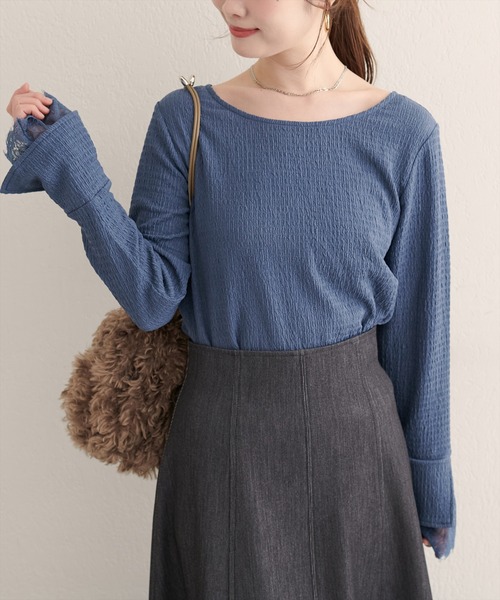 natural couture(ナチュラルクチュール)の「【WEB限定】レース袖切り替えカットソー(Tシャツ/カットソー・レディース・チャコールグレー/オフホワイト/ブラック/ピンク系その他/ボルドー/ブルー・FREE)」の1枚目の写真