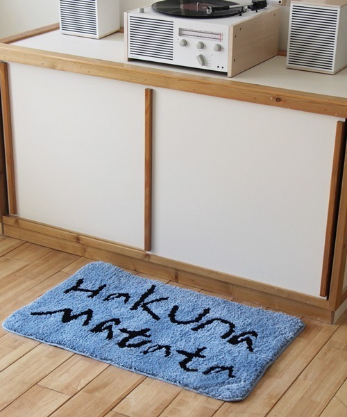 セール】Ein/Hakuna Matata デザイン ロゴ ラグ マット（ラグ