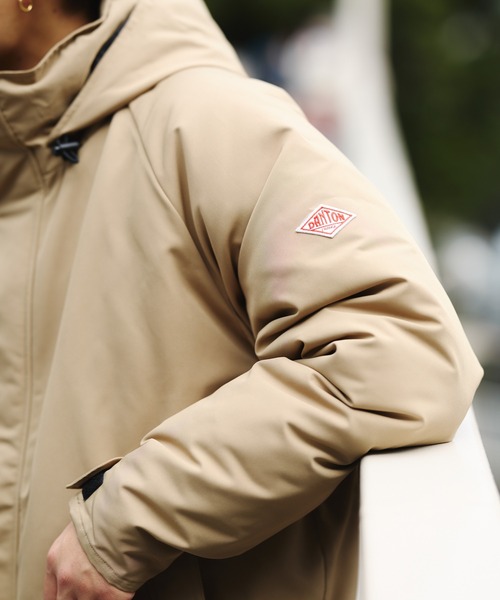 DANTON（ダントン）の「DANTON / ARMY HOODED JACKET（ダウンジャケット/コート・メンズ・ベージュ/ブラック・MEDIUM/LARGE/SMALL/X-LARGE）」の19枚目の写真