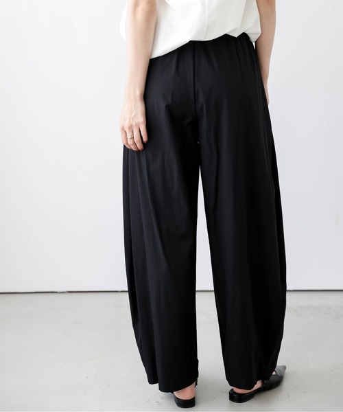 La-gemme（ラジェム）の「カーブ ワイドパンツ（その他パンツ・レディース・カーキ/ブラック/ベージュ・フリー）」の7枚目の写真