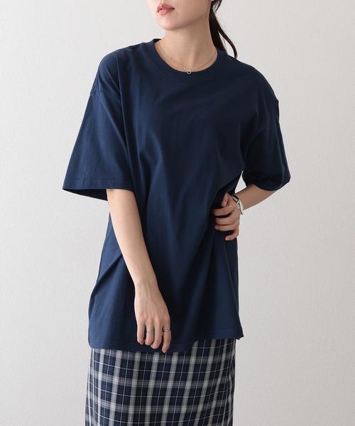 DAYRA(デイラ)の「コットン クルーネック ベーシック 半袖 Tシャツ(Tシャツ/カットソー・レディース・ブラック/グレイッシュベージュ/グレー/ホワイト/ネイビー・S/L/XL/M)」の19枚目の写真