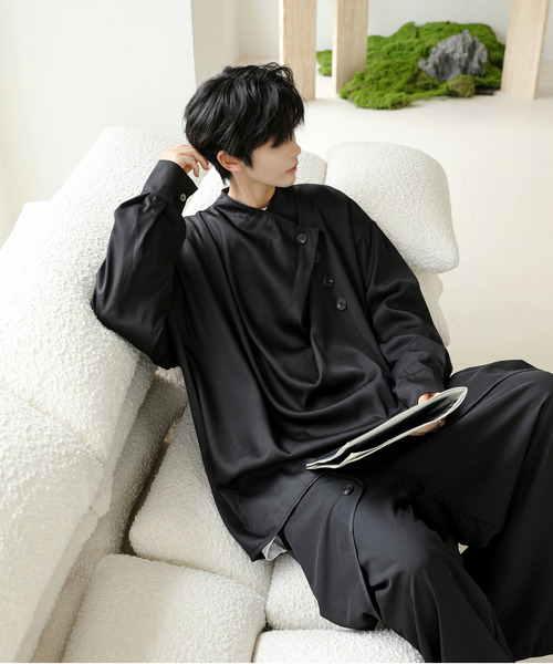 neos(ネオス)の「【neos】ルーズシルエット ドレープ ハイネック ロングスリーブ プルオーバー シャツ(シャツ/ブラウス・メンズ・ブラック/グレー・MEDIUM/LARGE/X-LARGE)」の7枚目の写真