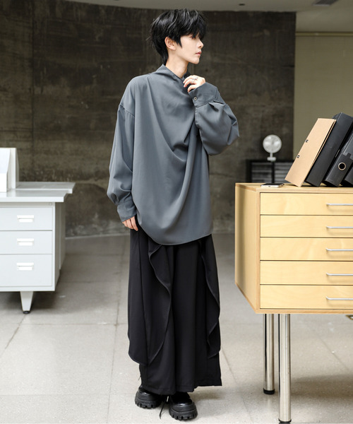 neos(ネオス)の「【neos】ルーズシルエット ドレープ ハイネック ロングスリーブ プルオーバー シャツ(シャツ/ブラウス・メンズ・ブラック/グレー・MEDIUM/LARGE/X-LARGE)」の10枚目の写真