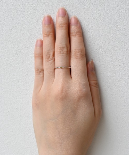 sowi（ソーイ）の「SV925　Talat　誕生石　シンプル　リング（リング・レディース・ライトブルー/ダークブルー/パープル/イエロー/ホワイト/グリーン/ライトグリーン/ピンク/レッド/ワインレッド/オフホワイト/ブルー・#11/#9）」の19枚目の写真