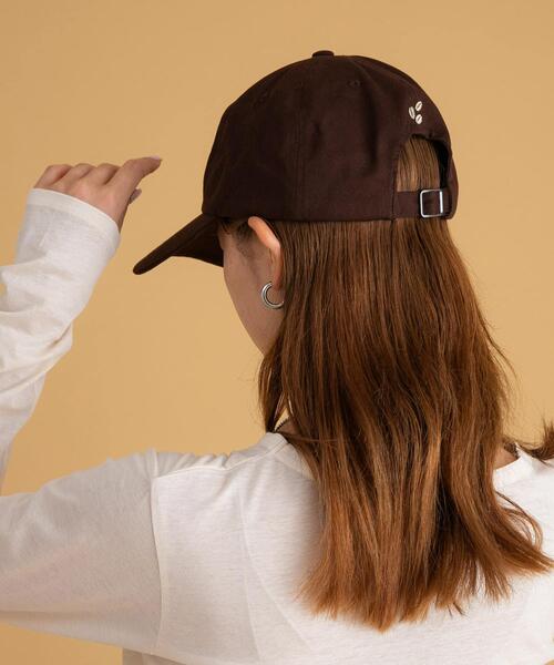 URBAN RESEARCH Sonny Label（アーバンリサーチサニーレーベル）の「エンブロイダリーロゴキャップ（キャップ・レディース・ブルー/ボルドー/ブラウン・ONE）」の7枚目の写真