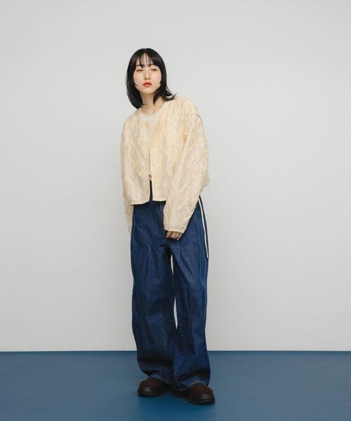 KBF（ケイビーエフ）の「シャーリングショートジャケット（ブルゾン・レディース・アイボリー/ブラック・ONE）」の20枚目の写真