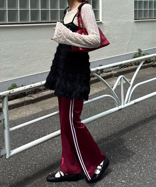 CIAOPANIC（チャオパニック）の「ループヤーンニットチュニックキャミワンピ（チュニック・レディース・ブラウン/ブラック/カーキ/アイボリー・ONE SIZE）」の11枚目の写真