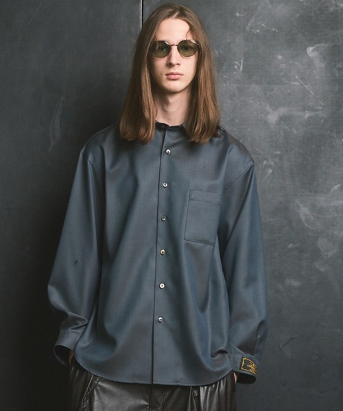 MAISON SPECIAL（メゾンスペシャル）の「《UNISEX》4 Colors Chambray Washable Wool Prime-Over Regular Collar Shirt/4色シャンブレーウールプライムオーバーレギュラーカラーシャツ【MAISON SPECIAL/メゾンスペシャル】（シャツ/ブラウス・メンズ・グレー/ホワイト/ダークブルー/チャコールグレー/ブラック・2/1/0）」の4枚目の写真