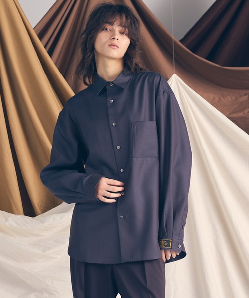 MAISON SPECIAL（メゾンスペシャル）の「《UNISEX》4 Colors Chambray Washable Wool Prime-Over Regular Collar Shirt/4色シャンブレーウールプライムオーバーレギュラーカラーシャツ【MAISON SPECIAL/メゾンスペシャル】（シャツ/ブラウス・メンズ・グレー/ホワイト/ダークブルー/チャコールグレー/ブラック・2/1/0）」の3枚目の写真