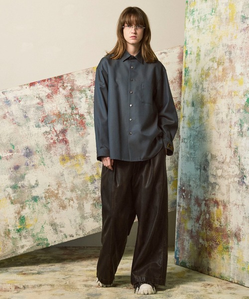 MAISON SPECIAL（メゾンスペシャル）の「《UNISEX》4 Colors Chambray Washable Wool Prime-Over Regular Collar Shirt/4色シャンブレーウールプライムオーバーレギュラーカラーシャツ【MAISON SPECIAL/メゾンスペシャル】（シャツ/ブラウス・メンズ・グレー/ホワイト/ダークブルー/チャコールグレー/ブラック・2/1/0）」の12枚目の写真