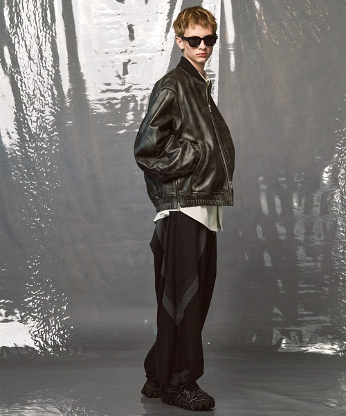 MAISON SPECIAL（メゾンスペシャル）の「《UNISEX》4 Colors Chambray Washable Wool Prime-Over Regular Collar Shirt/4色シャンブレーウールプライムオーバーレギュラーカラーシャツ【MAISON SPECIAL/メゾンスペシャル】（シャツ/ブラウス・メンズ・グレー/ホワイト/ダークブルー/チャコールグレー/ブラック・2/1/0）」の6枚目の写真