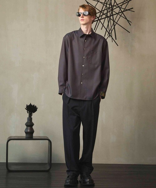 MAISON SPECIAL（メゾンスペシャル）の「《UNISEX》4 Colors Chambray Washable Wool Prime-Over Regular Collar Shirt/4色シャンブレーウールプライムオーバーレギュラーカラーシャツ【MAISON SPECIAL/メゾンスペシャル】（シャツ/ブラウス・メンズ・グレー/ホワイト/ダークブルー/チャコールグレー/ブラック・2/1/0）」の10枚目の写真