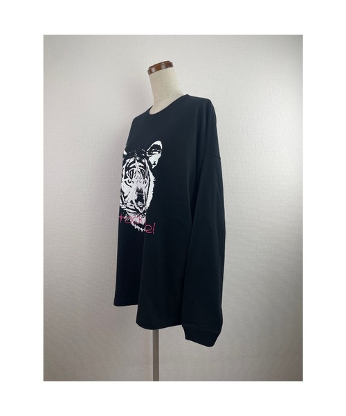 WORLD WIDE LOVE!(ワールドワイドラブ)の「ATTACK BIG ロンTEE(Tシャツ/カットソー・レディース・オフホワイト/ブラック/サックスブルー・1)」の9枚目の写真