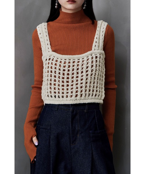 etoll.(エトル)の「サムホールハイネックリブニット(ニット/セーター・レディース・アイボリー/オレンジ/レッド/杢グレー/ブラック/ブラウン・FREE)」の12枚目の写真