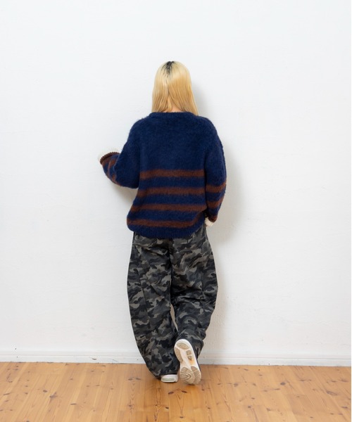 kaoyorinakami(カオヨリナカミ)の「HALF-STRIPE KNIT / ハーフストライプニット(ニット/セーター・メンズ・ネイビー/グレー・X-LARGE/LARGE/MEDIUM/SMALL)」の5枚目の写真