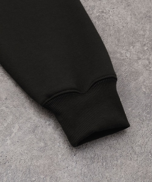 KANGOL(カンゴール)の「KANGOL/カンゴール 別注 ロゴ ワンポイント刺繍 オーバーサイズスウェットプルオーバー&スウェットパンツ(ルームウェア/パジャマ・メンズ・チャコール/ブラック/ブラウン/グレイッシュブルー/グレー・M/L/S)」の14枚目の写真