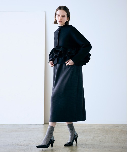 Marilyn Moon（マリリンムーン）の「spiral taffeta raffle knit jacket（その他アウター・レディース・ブラック/ネイビー・FREE）」の17枚目の写真