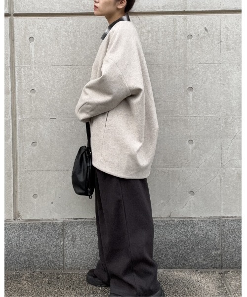 DRAW（ドロー）の「DRAW(ドロー) / フォームショートジャケット（ブルゾン・レディース・ブラック/グレー/ベージュ・MEDIUM/LARGE）」の3枚目の写真