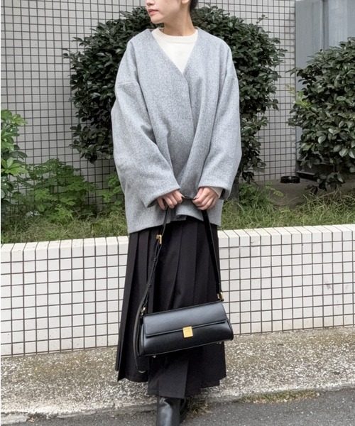 DRAW（ドロー）の「DRAW(ドロー) / フォームショートジャケット（ブルゾン・レディース・ブラック/グレー/ベージュ・MEDIUM/LARGE）」の2枚目の写真