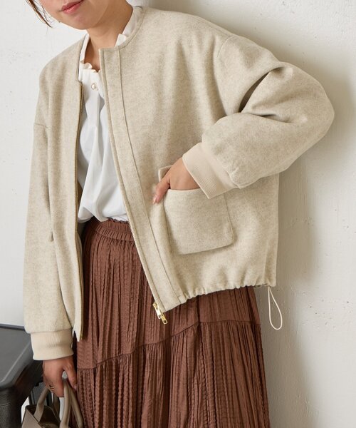 Jena espace merveilleux(ジェナ エスパスメルヴェイユ)の「ウールライクファスナージャケット(ブルゾン・レディース・ベージュ/チャコールグレー/ブラウン・FREE)」の3枚目の写真