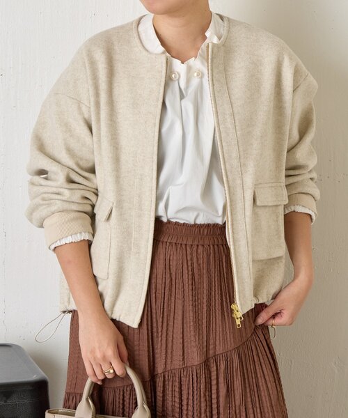 Jena espace merveilleux(ジェナ エスパスメルヴェイユ)の「ウールライクファスナージャケット(ブルゾン・レディース・ベージュ/チャコールグレー/ブラウン・FREE)」の5枚目の写真