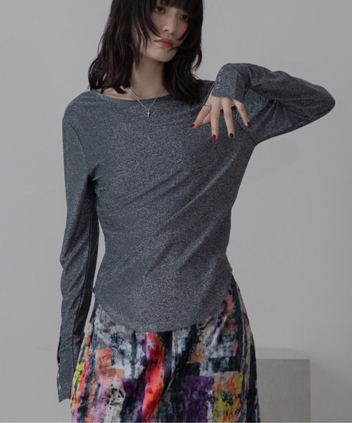 VACANCY(ヴァカンシー)の「Uネック袖スナップラメトップス(Tシャツ/カットソー・レディース・ブラウン/ブラック/ブルー・FREE)」の13枚目の写真