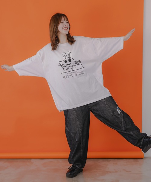 ScoLar Parity（スカラーパリティ）の「353117：虚無ストアでお買い物 刺繍パンツ（デニムパンツ・レディース・ブラック/ベージュ/ブルー・M）」の4枚目の写真