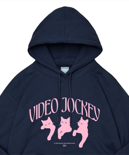 Video Jockey(ビデオジョッキー)の「【UNISEX】VIDEO JOCKEY/NYANGNYANGフーディー(パーカー・レディース・ネイビー/チャコール/ボルドー・SMALL/MEDIUM/LARGE)」の6枚目の写真