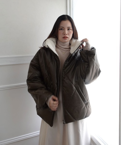 CORNERS(コーナーズ)の「コーデを考えなくていい、主役アウター。ビンテージプリントフェイクレザーブルゾン(ダウンジャケット/コート・レディース・アイボリー/ブラック/ブラウン・M)」の15枚目の写真