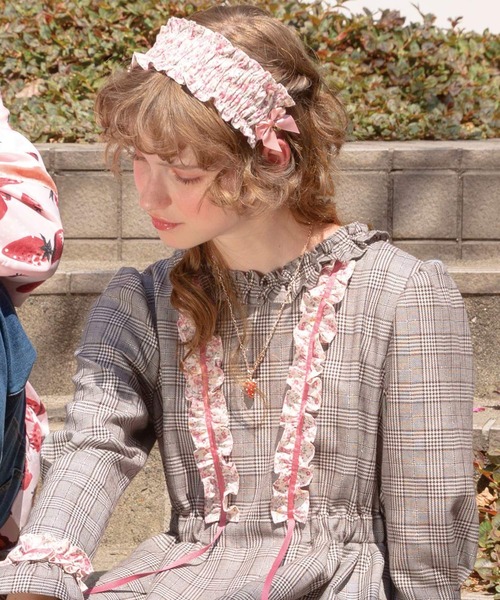 MILK(ミルク)の「Berry Kiss ネックレス(ネックレス・レディース・A/B/C・FREE)」の14枚目の写真