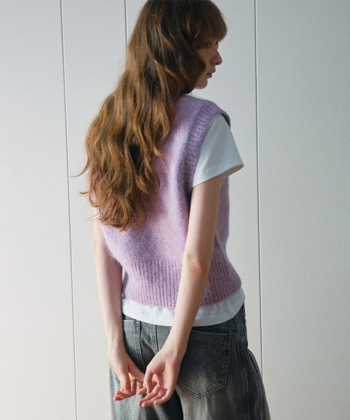 ELOOPS（イーループス）の「【ELOOPS】シャギーアルパカクルーネッククロップド丈ニットベスト（ベスト・レディース・アイボリー/ライラック/グレー/ブラウン・FREE）」の9枚目の写真