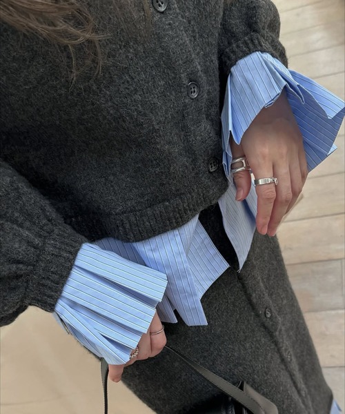 WILLFULLY（ウィルフリー）の「pleats docking button slit pencil knit SK（スカート・レディース・ブラック/チャコール/ダークブラウン・FREE）」の17枚目の写真