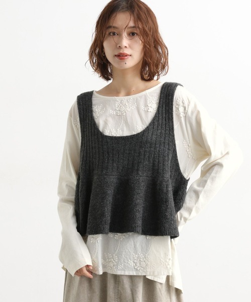 studio CLIP（スタディオクリップ）の「3DレースロングスリーブTシャツ（Tシャツ/カットソー・レディース・オフホワイト/ライトグレー/ネイビー・FREE）」の2枚目の写真