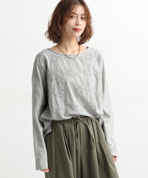 studio CLIP（スタディオクリップ）の「3DレースロングスリーブTシャツ（Tシャツ/カットソー・レディース・オフホワイト/ライトグレー/ネイビー・FREE）」の8枚目の写真