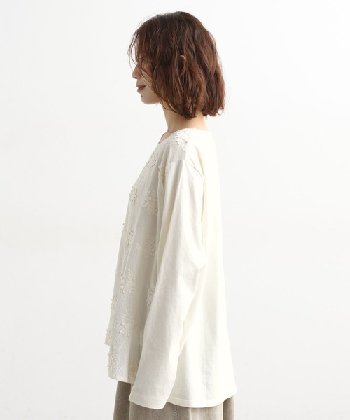 studio CLIP（スタディオクリップ）の「3DレースロングスリーブTシャツ（Tシャツ/カットソー・レディース・オフホワイト/ライトグレー/ネイビー・FREE）」の17枚目の写真