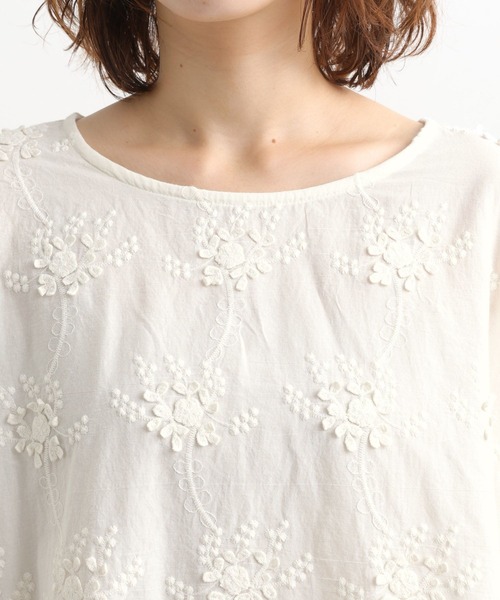 studio CLIP（スタディオクリップ）の「3DレースロングスリーブTシャツ（Tシャツ/カットソー・レディース・オフホワイト/ライトグレー/ネイビー・FREE）」の19枚目の写真