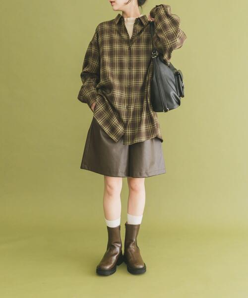 ITEMS URBANRESEARCH(アイテムズ アーバンリサーチ)の「ハーフレザーパンツ(その他パンツ・レディース・ブラウン/ブラック・FREE)」の20枚目の写真