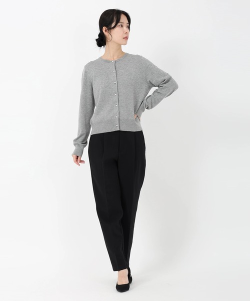 STRAWBERRY-FIELDS（ストロベリーフィールズ）の「ソフティカシミヤ_パール釦ニットカーディガン（カーディガン/ボレロ・レディース・オフホワイト/トップグレー/イエロー系その他/ライトピンク・2）」の12枚目の写真